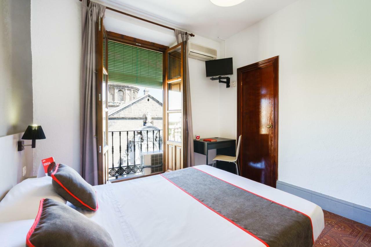 Oyo Fonda Sanchez Hotell Granada Eksteriør bilde
