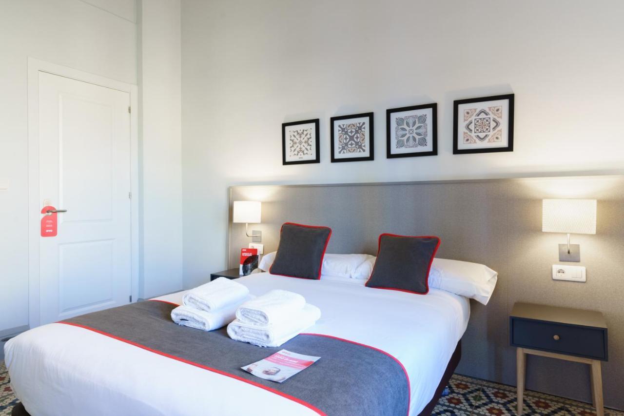 Oyo Fonda Sanchez Hotell Granada Eksteriør bilde