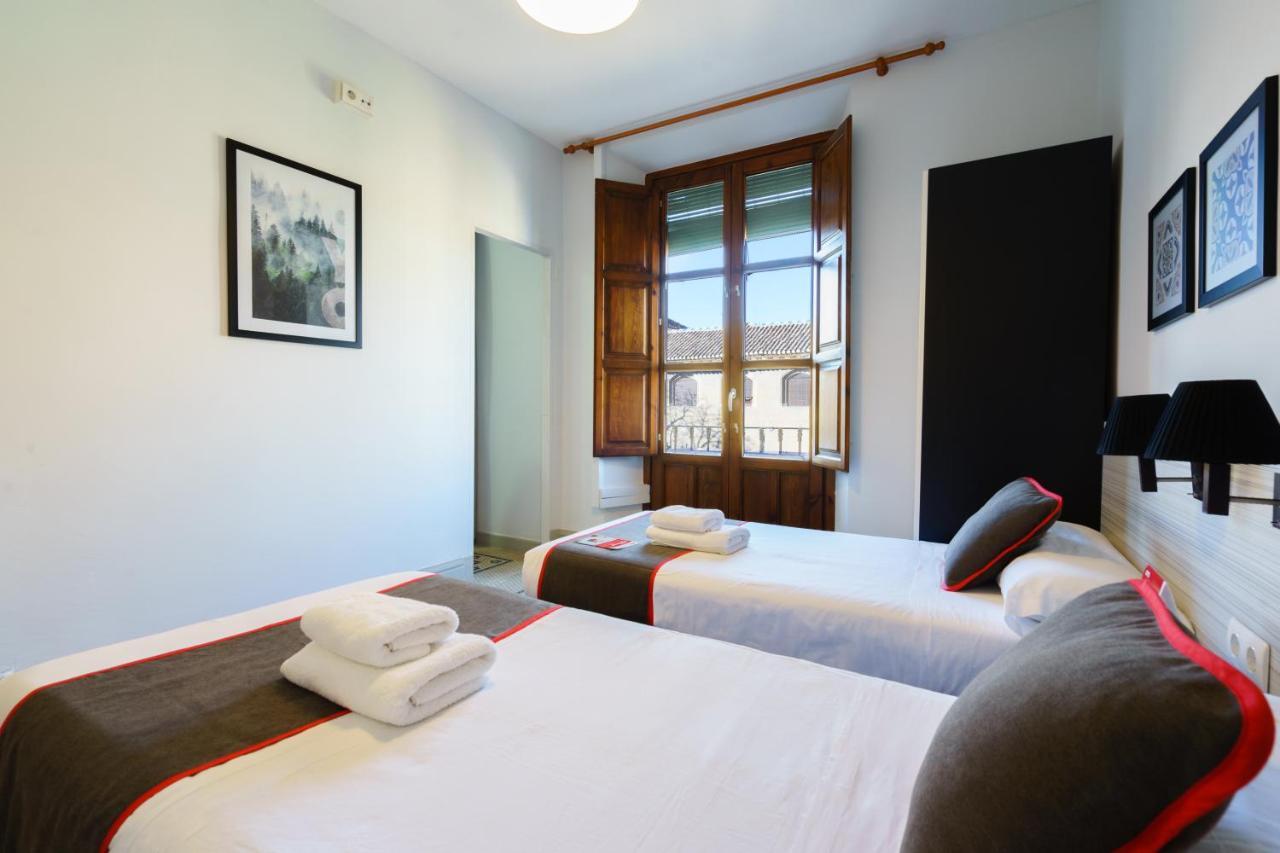 Oyo Fonda Sanchez Hotell Granada Eksteriør bilde