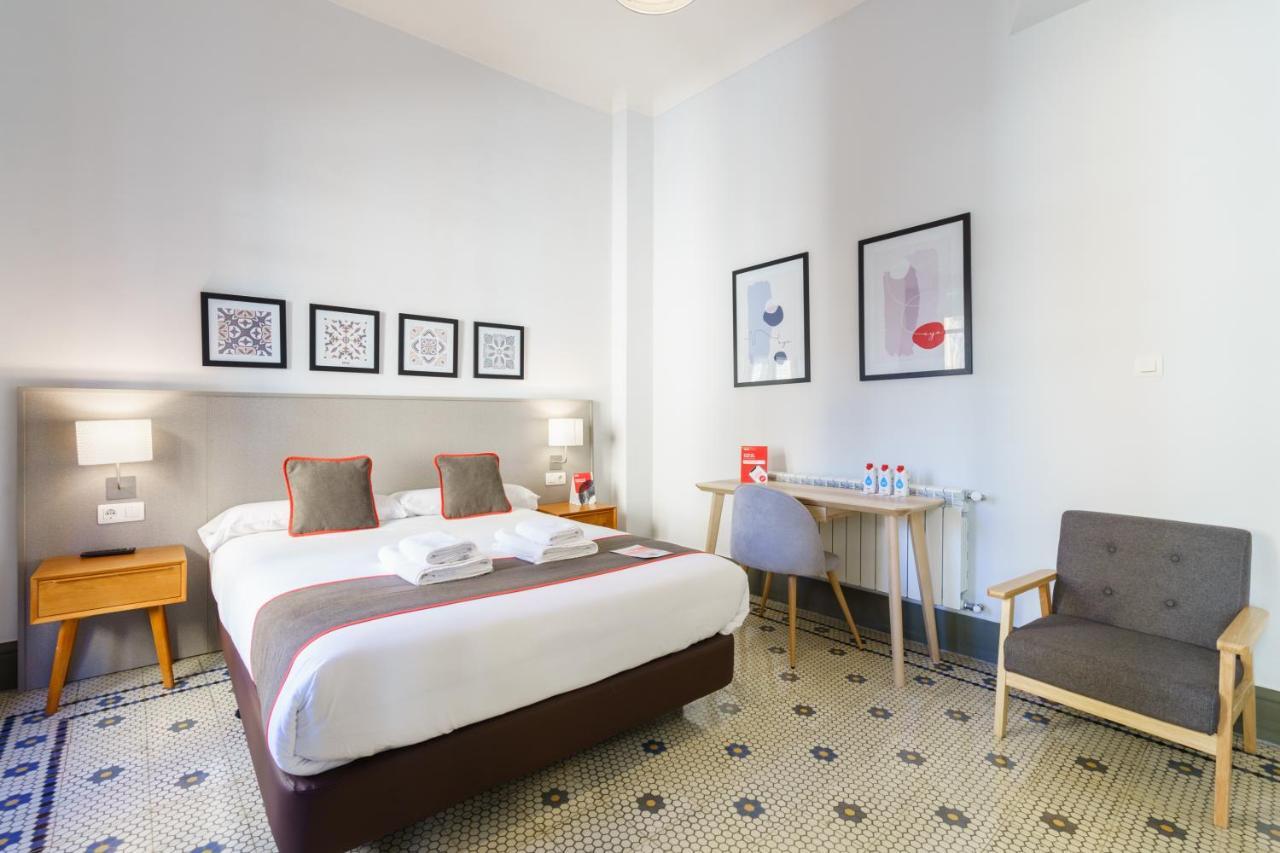 Oyo Fonda Sanchez Hotell Granada Eksteriør bilde